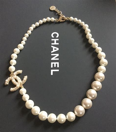 chanel pearl choker necklace|pearl Chanel necklace for women.